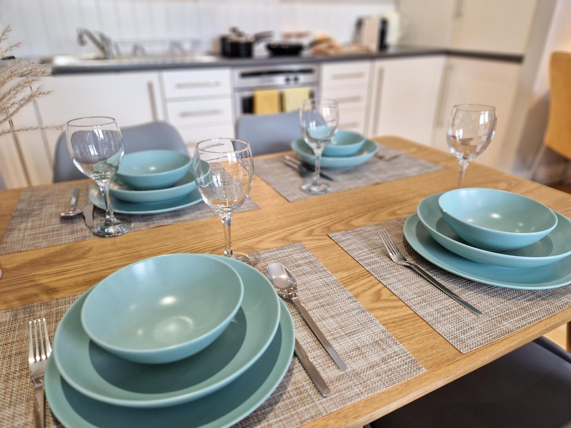 1-Bed Apartment, Close To Kensington Olympia With Free Wi-Fi & Netflix 伦敦 外观 照片
